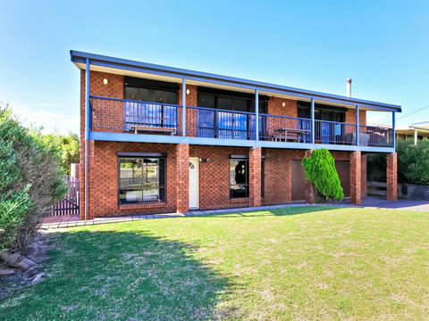 Beach House At Moana - Northern Rivers Accommodation 1