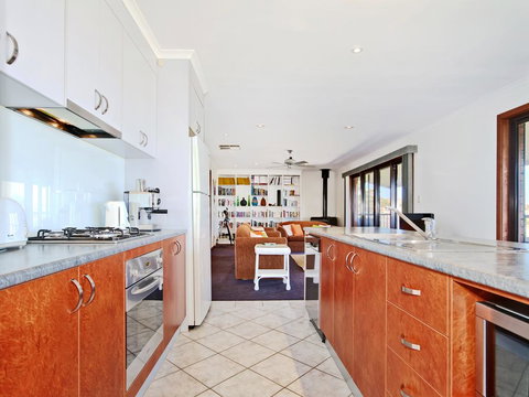 Beach House At Moana - Northern Rivers Accommodation 2