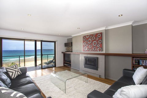 Beach Rd 24 Mollymook - Northern Rivers Accommodation 3