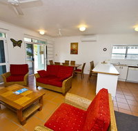 Beachcomber Unit 2 - Northern Rivers Accommodation