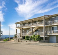 Beachcomer Unit 2 - The Entrance NSW - Northern Rivers Accommodation