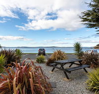 Beachfront Apartment Blackmans Bay - Northern Rivers Accommodation