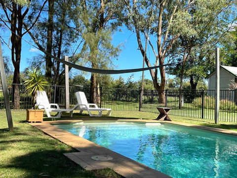 Red Tractor Retreat - Northern Rivers Accommodation 2
