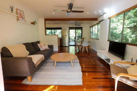 Regent Bower Cottage - Northern Rivers Accommodation 1