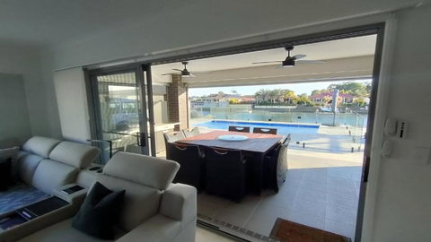 Relax Poolside By The Canal - Northern Rivers Accommodation 0