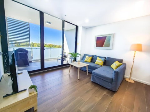 Relaxing 1BR W Pools & SPA, Gym In Olympic Park - Northern Rivers Accommodation 1