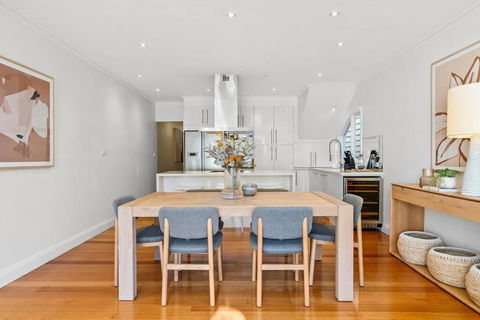 Renovated Brilliance In Bayside Albert Park - Northern Rivers Accommodation 2