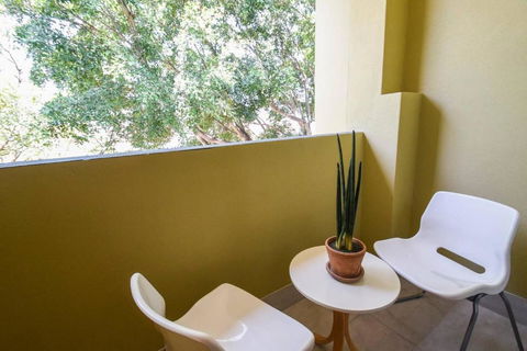 Resort-style Coastal Living With Balcony & Pool - Northern Rivers Accommodation 3