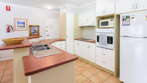 Resort Style Unit Across From The Water - Northern Rivers Accommodation 3