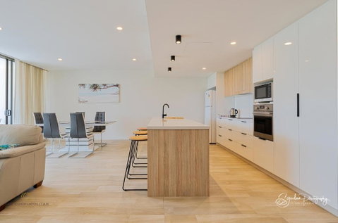 RIVERFRONT BREEZE @ The Cosmopolitan Unit10307 - Northern Rivers Accommodation 0