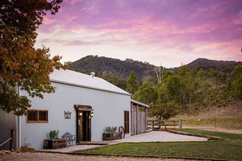 Riverlea Stables- Style And Charm Await You! - Northern Rivers Accommodation 0