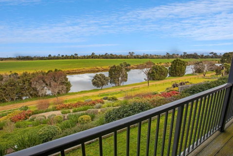 Riverside Haven - Northern Rivers Accommodation 3