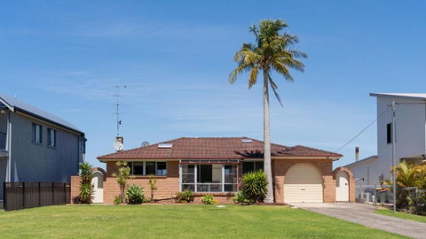 Riverside Retreat, Coolangatta, Near Seven Mile Beach - Northern Rivers Accommodation 3