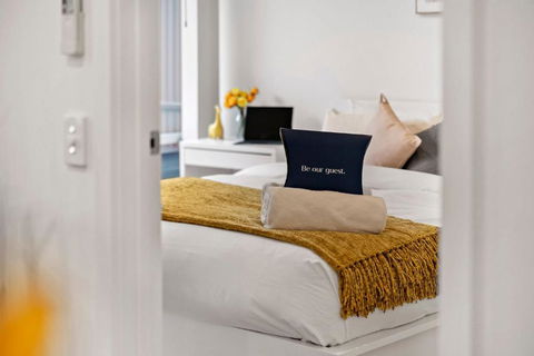 Rose - The Fringe Escape - Northern Rivers Accommodation 1