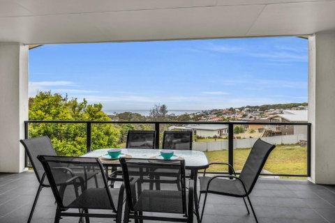 Salty Views - Northern Rivers Accommodation 0