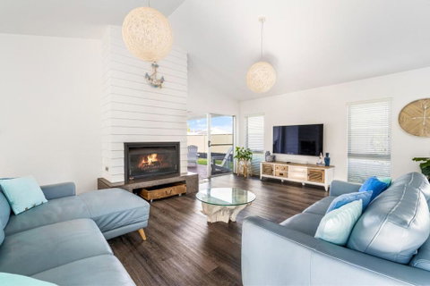 Ryze N Shine I Private Properties - Northern Rivers Accommodation 2
