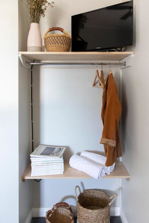 Robertson Public House And Kitchen - Northern Rivers Accommodation 3