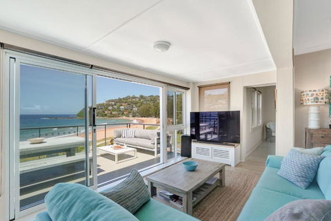 Rocklands Palm Beach Front - Northern Rivers Accommodation 1