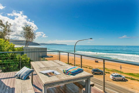 Rocklands Palm Beach Front - Northern Rivers Accommodation 3