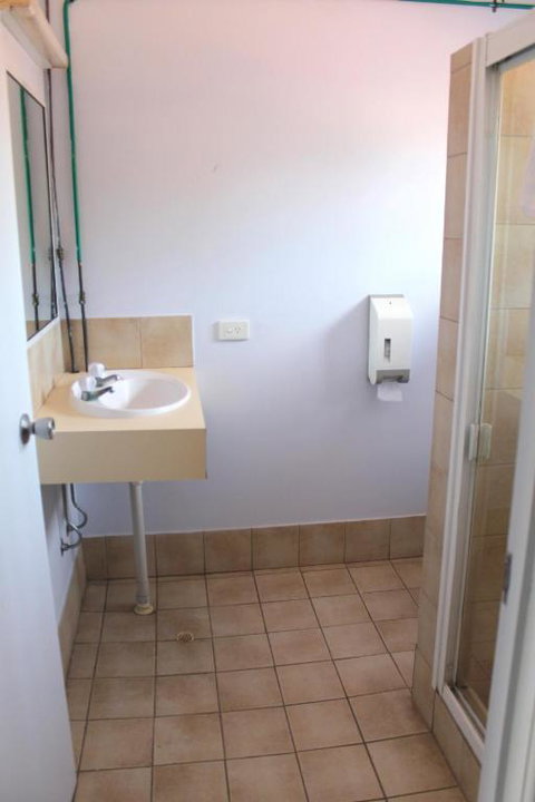 Rocky Glen Hotel Motel Gladstone - Northern Rivers Accommodation 2