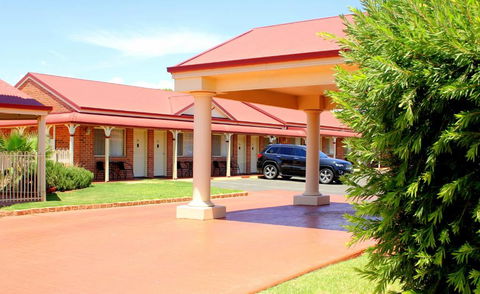 Roma Mid Town Motor Inn - Northern Rivers Accommodation 0