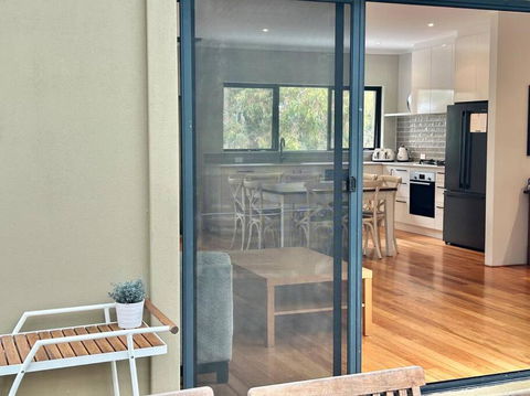 Rosella - Bushland Hideaway - Northern Rivers Accommodation 3