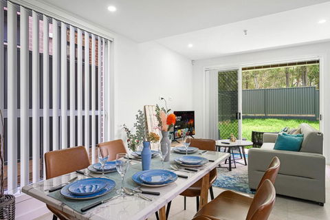 Rousehill 5Br With Pool Near Shopping Centre&Train - Northern Rivers Accommodation 1