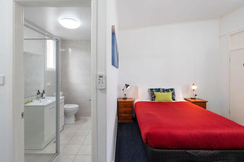 Royal Motel Tenterfield - Northern Rivers Accommodation 0