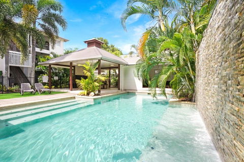 Royal Pavillions City Escape - Northern Rivers Accommodation 0