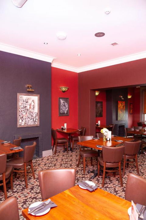 Royal Hotel Singleton - Northern Rivers Accommodation 3