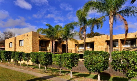 Ryde Inn - Northern Rivers Accommodation 1