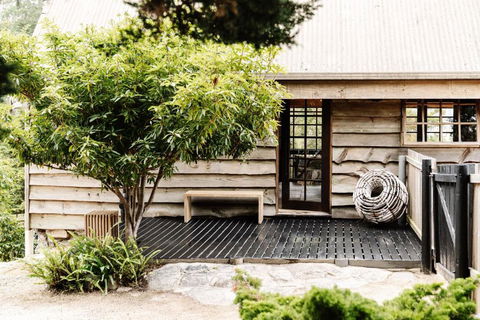 SABI Award Winning Designer Cabin - Northern Rivers Accommodation 3