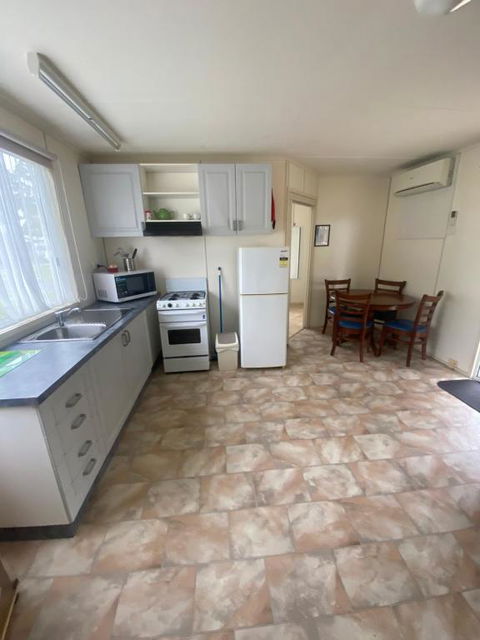 Sale Caravan Park - Northern Rivers Accommodation 0