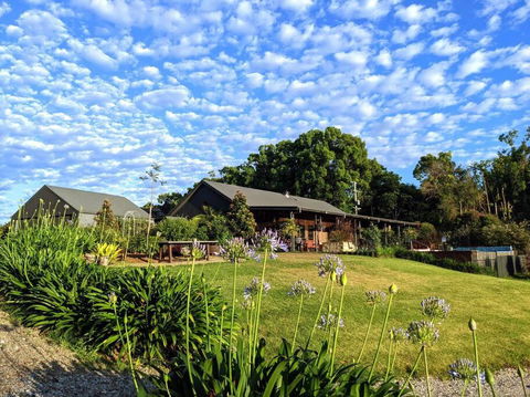 Samsara Farm Cottage - Stunning Hinterland Oasis - Northern Rivers Accommodation 0