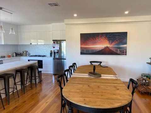 Sanary A Modern Beach Home In Martha Cove - Northern Rivers Accommodation 2