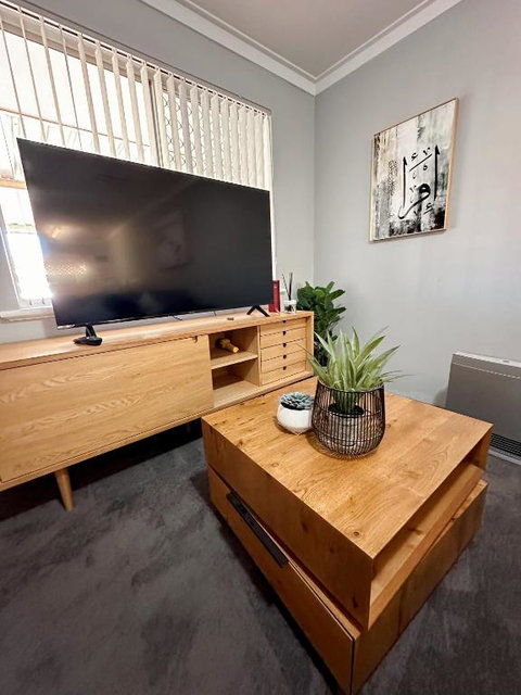 Rockingham Palace - Northern Rivers Accommodation 2