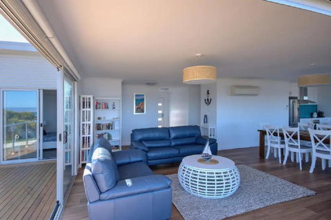 Sandbar Beach House - Northern Rivers Accommodation 2