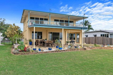Sandbar On Moreton 3 Bedroom - Northern Rivers Accommodation 0
