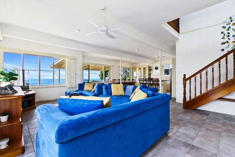 Sandbar On Moreton 5 Bedroom - Northern Rivers Accommodation 1