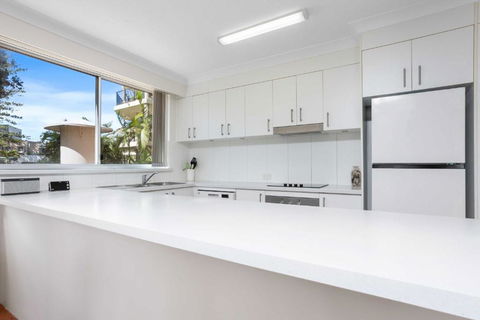 Sandown - Hosted By Burleigh Letting - Northern Rivers Accommodation 3