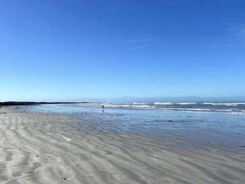 Sandy Bottoms Beach Escape - Northern Rivers Accommodation 1