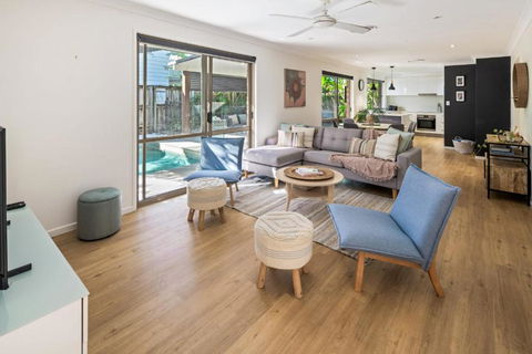 Sandy Dunes Retreat Pet-Friendly Wurtulla Home - Northern Rivers Accommodation 2