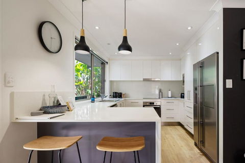 Sandy Dunes Retreat Pet-Friendly Wurtulla Home - Northern Rivers Accommodation 3