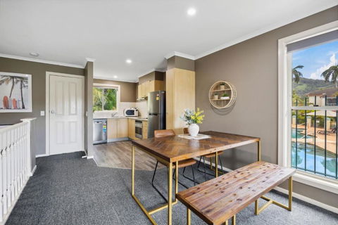 Sapphire Beach Poolside Retreat - Northern Rivers Accommodation 1
