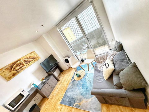SS601 - 1 BR Carlton Oasis With Balcony, Central Location - Northern Rivers Accommodation 0