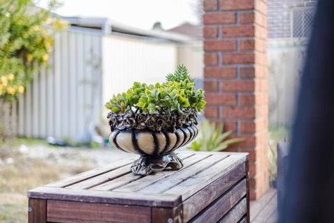 StayAU Family Home Comfort In Caroline Springs - Northern Rivers Accommodation 2
