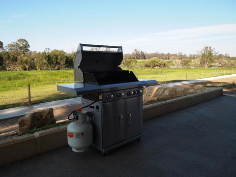 Stirling Estate Chalets - Northern Rivers Accommodation 0