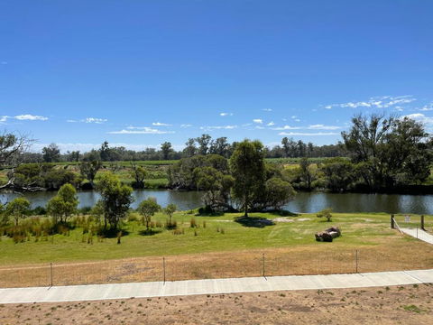 Stirling Estate Chalets - Northern Rivers Accommodation 2