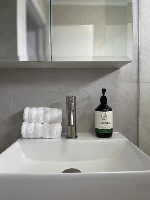 Sunshine Retreat Modern 3BR Haven - Northern Rivers Accommodation 3