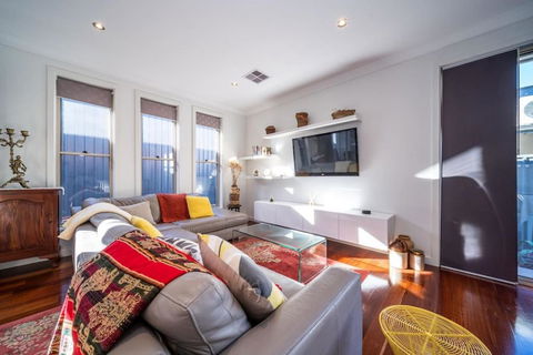 The Arlington West Hindmarsh - Northern Rivers Accommodation 1